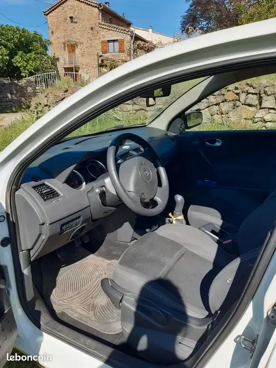 Renault Megane 2008 photo 3