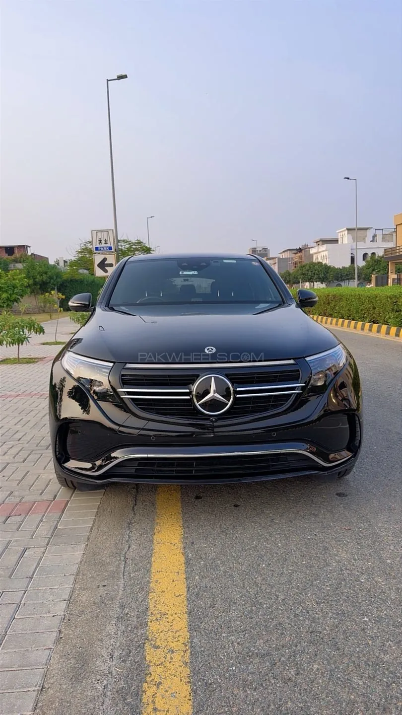 Mercedes-Benz Eqc