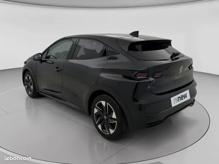 Renault Clio 2026 photo 3