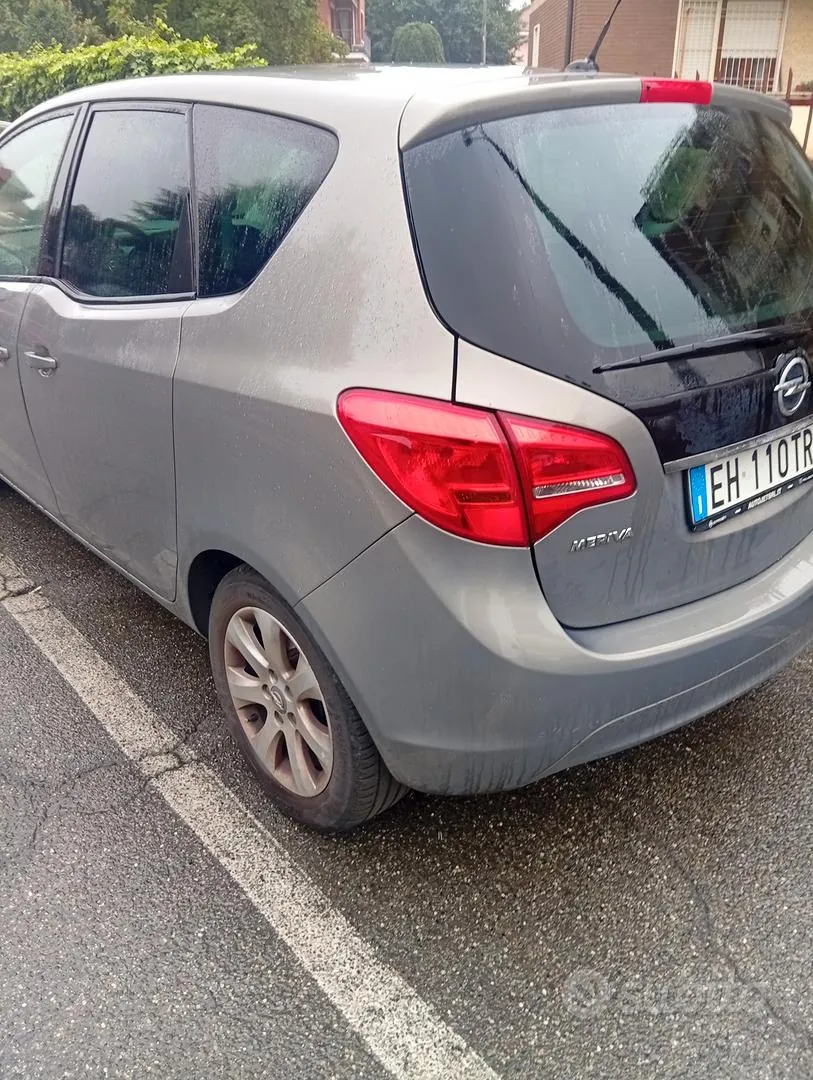 Opel Meriva 2011 photo 4
