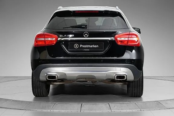 Mercedes-Benz Gla250 2017 photo 3