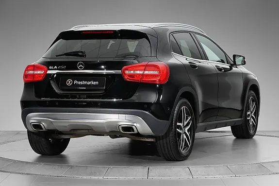 Mercedes-Benz Gla250 2017 photo 4