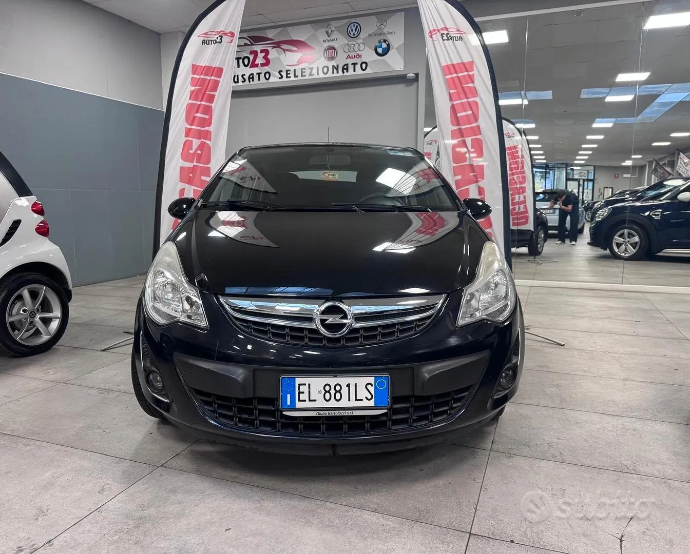 Opel Corsa 2012 photo 2