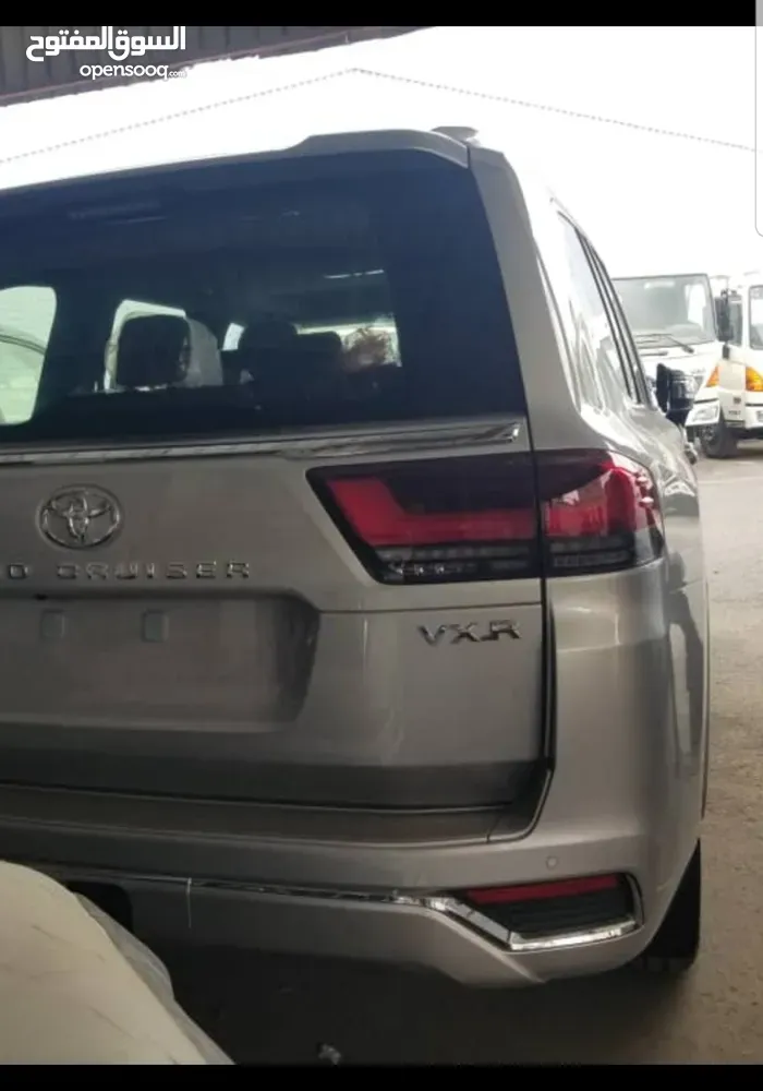 Toyota Land Cruiser 2021 photo 2