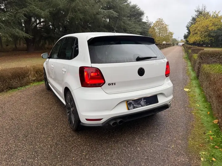 Volkswagen Polo 2017 photo 3