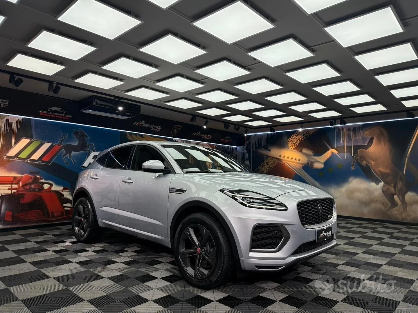 Jaguar E-Pace 2022 photo 3