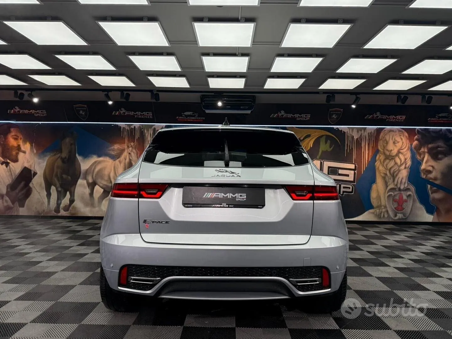 Jaguar E-Pace 2022 photo 5