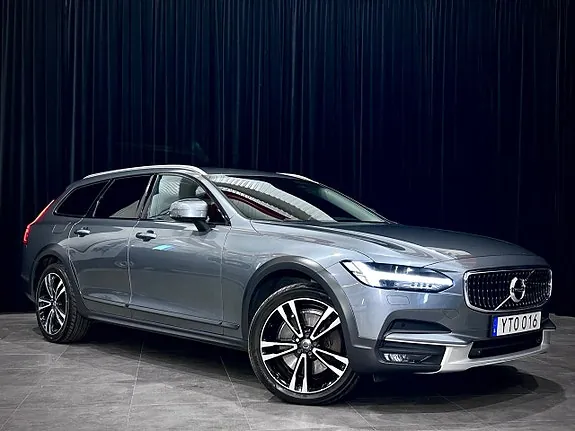 Volvo V90 Cross Country 2019 photo 4