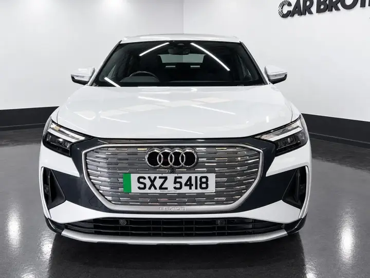 Audi Q4 E-Tron 2023 photo 3