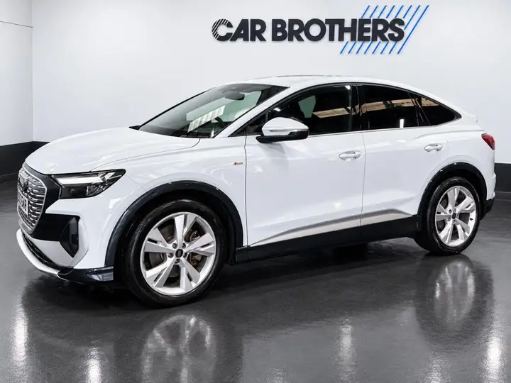 Audi Q4 E-Tron 2023 photo 5