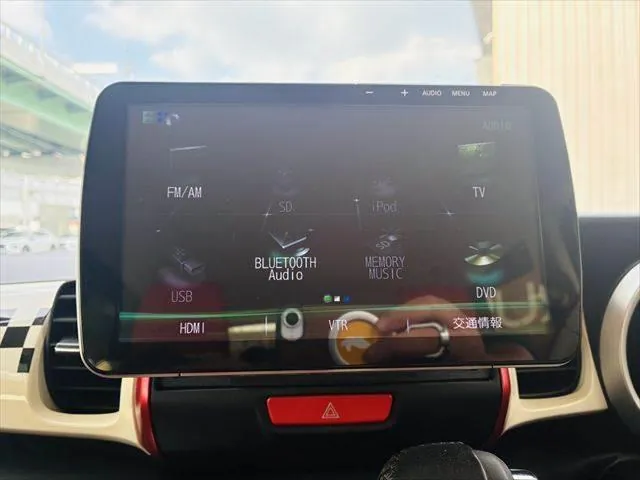Honda N-Box 2018 photo 5