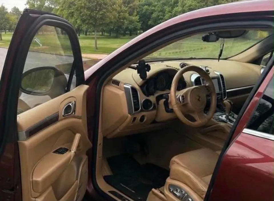 Porsche Cayenne 2013 photo 4