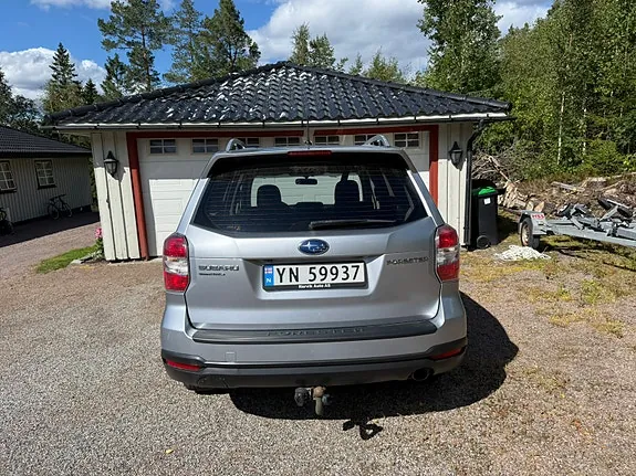 Subaru Forester 2014 photo 3