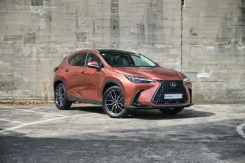 Lexus Nx 2025 photo 2