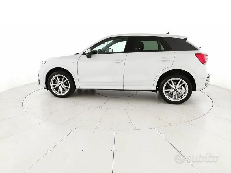 Audi Q2 2025 photo 2