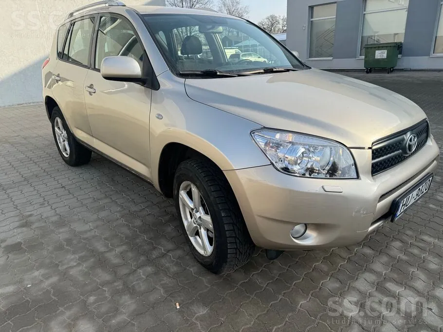 Toyota Rav4 2006 photo 2
