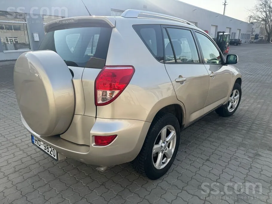Toyota Rav4 2006 photo 3