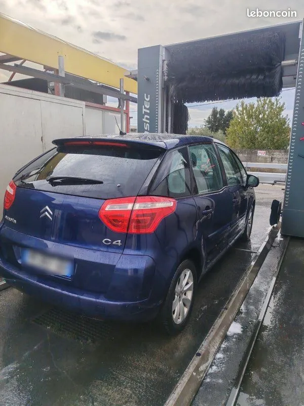 Citroen C4 Picasso 2007 photo 2