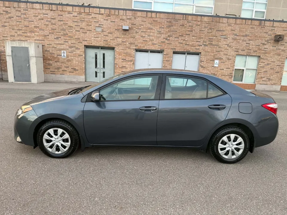 Toyota Corolla 2015 photo 2