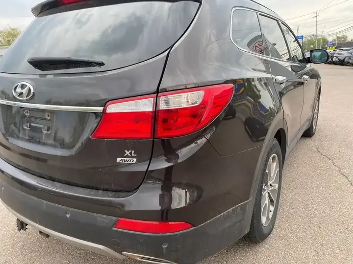 Hyundai Santa Fe 2016 photo 3