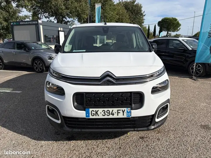 Citroen Berlingo 2022 photo 3