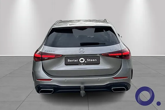 Mercedes-Benz C220 2022 photo 5