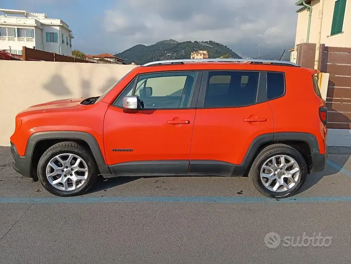 Jeep Renegade 2014 photo 3