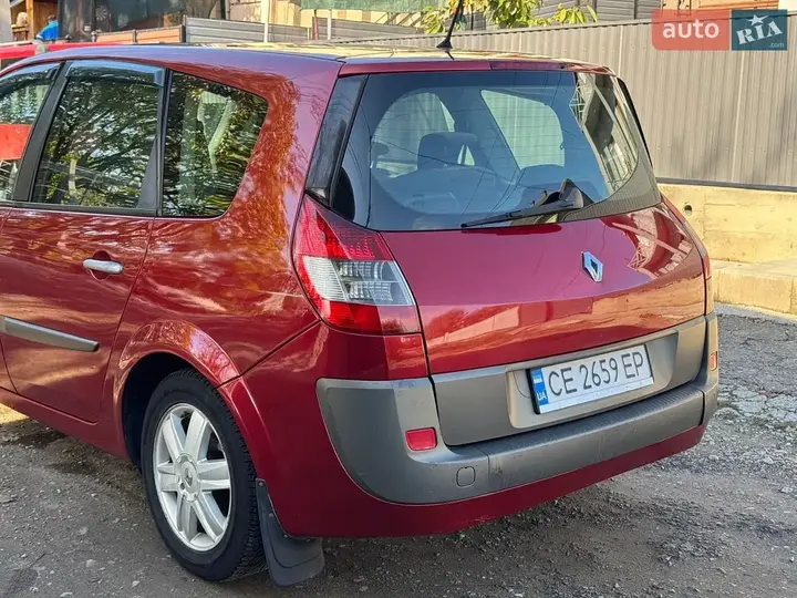 Renault Grand Scenic 2005 photo 4