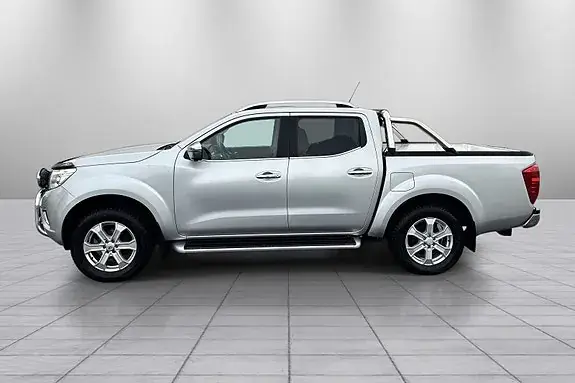 Nissan Navara 2017 photo 2