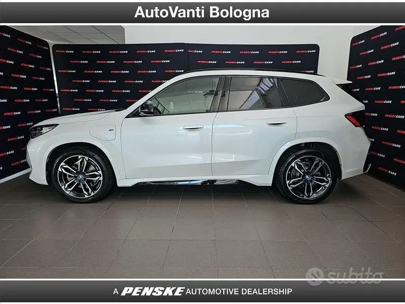 BMW X1 2023 photo 3