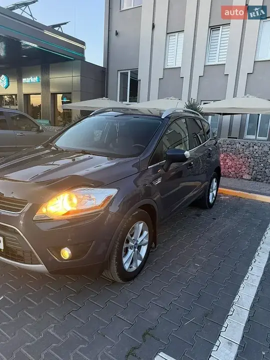 Ford Kuga 2012 photo 5