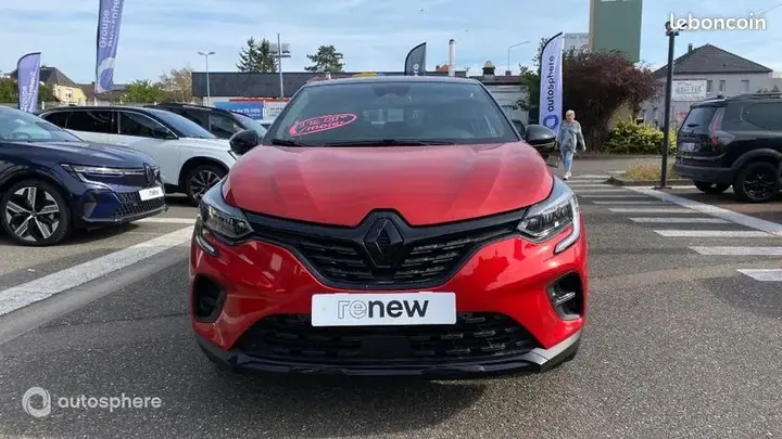 Renault Captur 2023 photo 2