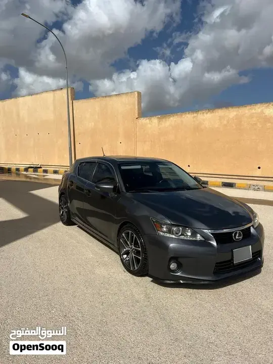 Lexus Ct200H