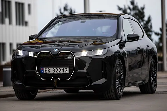 BMW Ix
