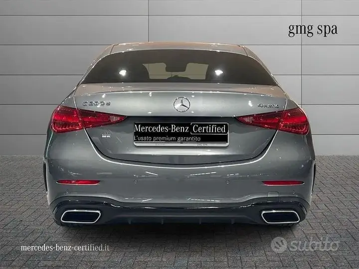 Mercedes-Benz C-Class 2025 photo 4