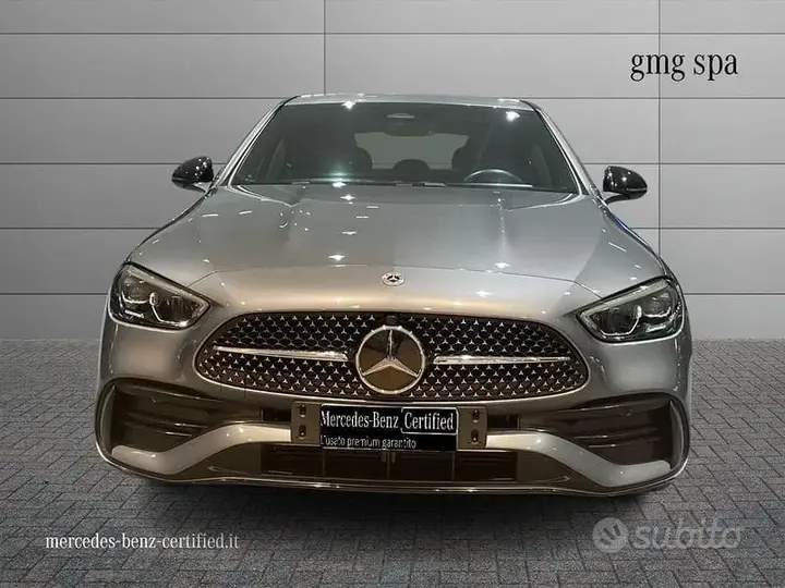 Mercedes-Benz C-Class 2025 photo 3