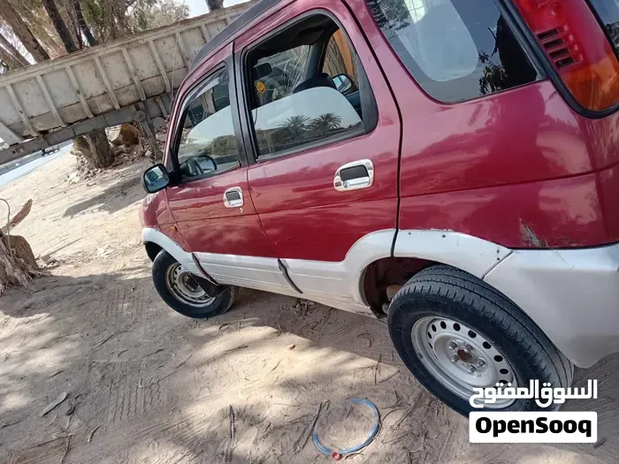 Daihatsu Terios 2000 photo 2
