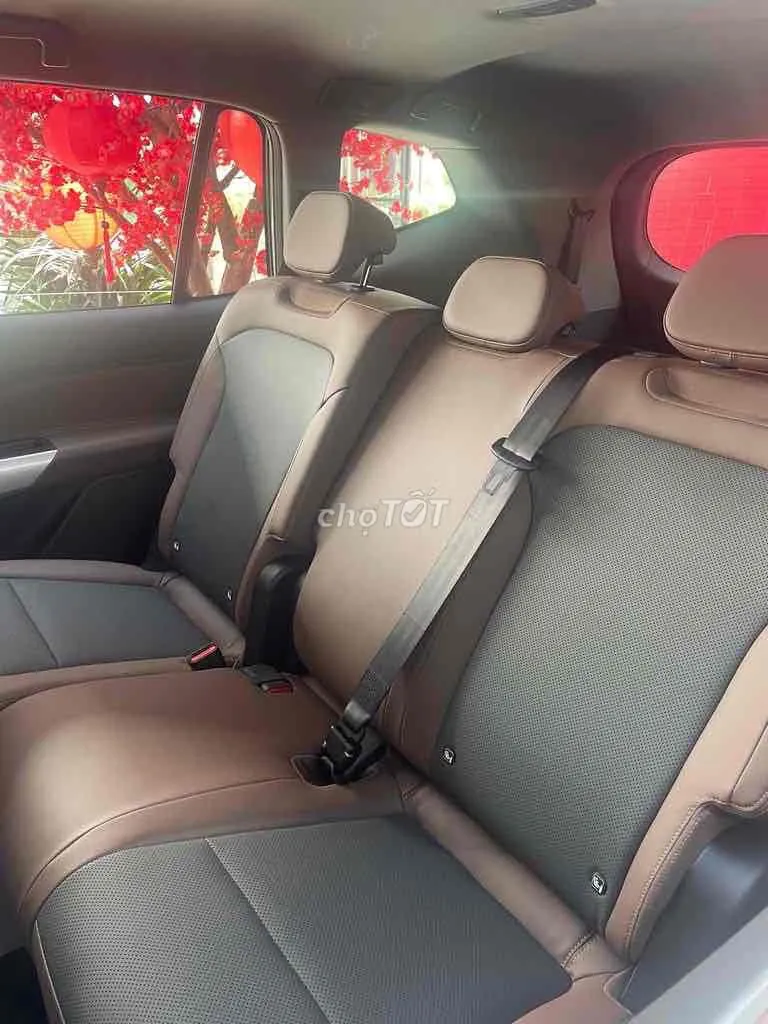 Vinfast Vf Mpv 7 2026 photo 3