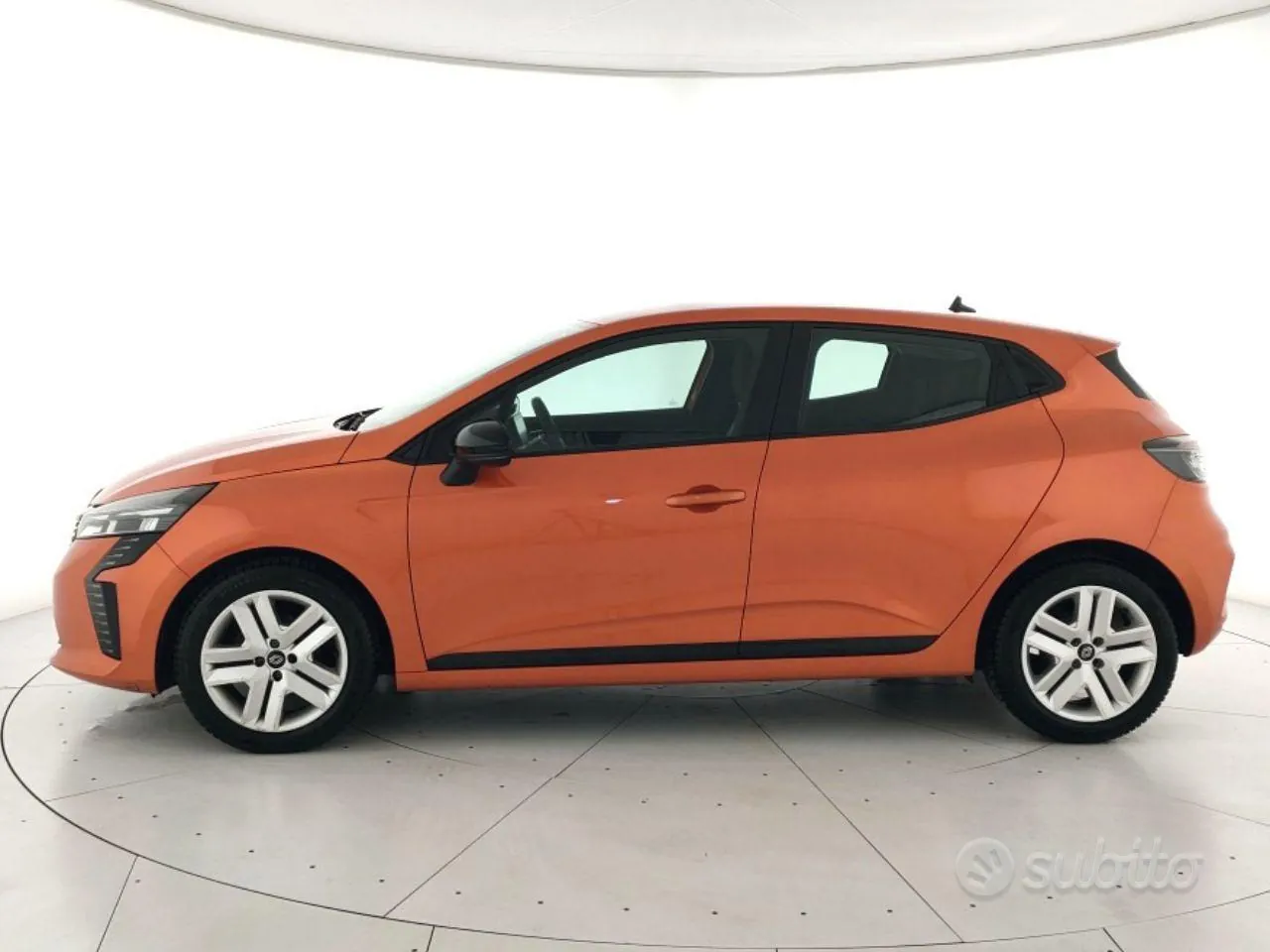 Renault Clio 2024 photo 2