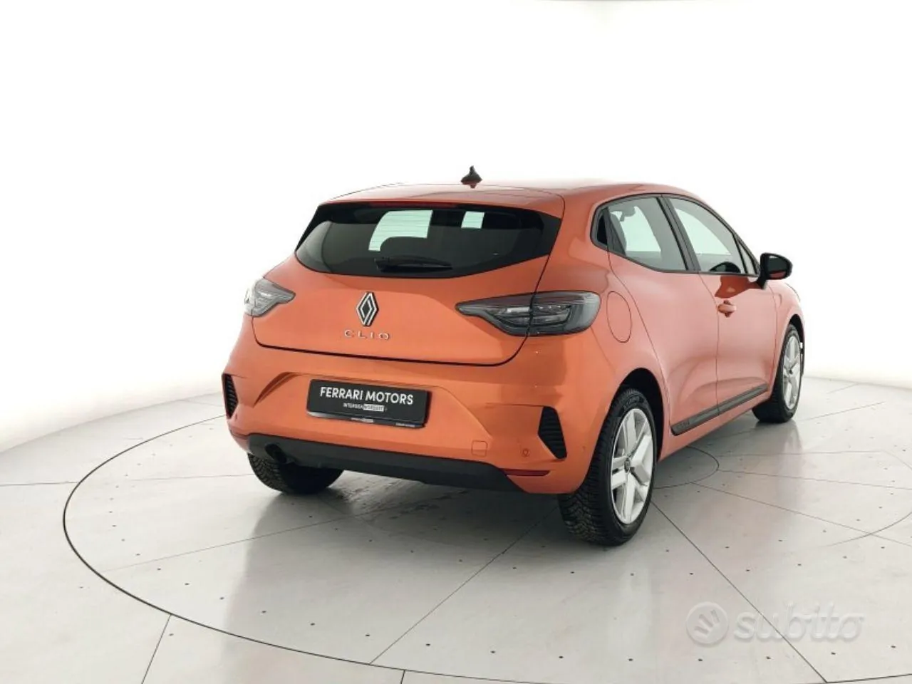 Renault Clio 2024 photo 3