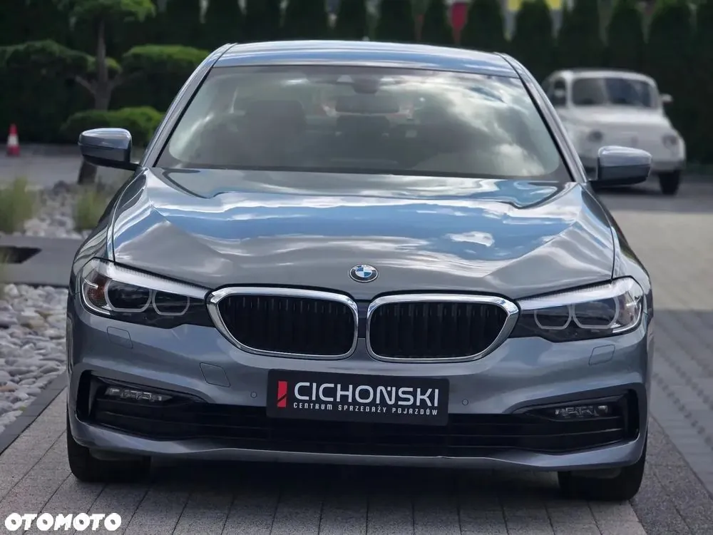 BMW Seria 5 2020 photo 4