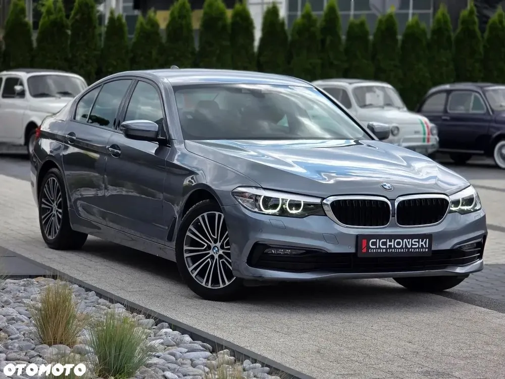 BMW Seria 5 2020 photo 2