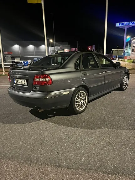 Volvo S40 2004 photo 2