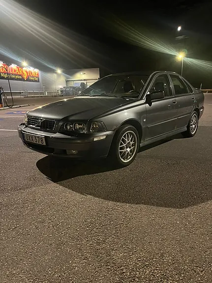 Volvo S40 2004 photo 4