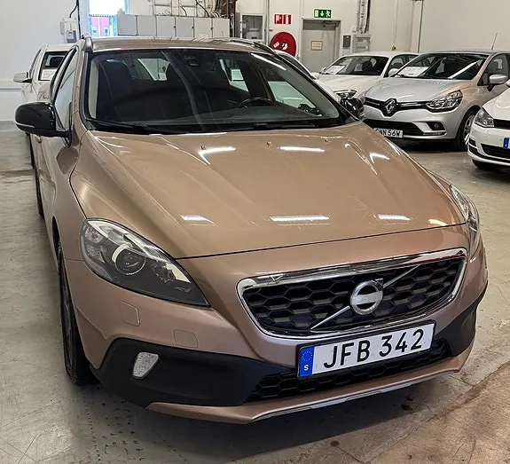 Volvo V40 Cross Country 2014 photo 3
