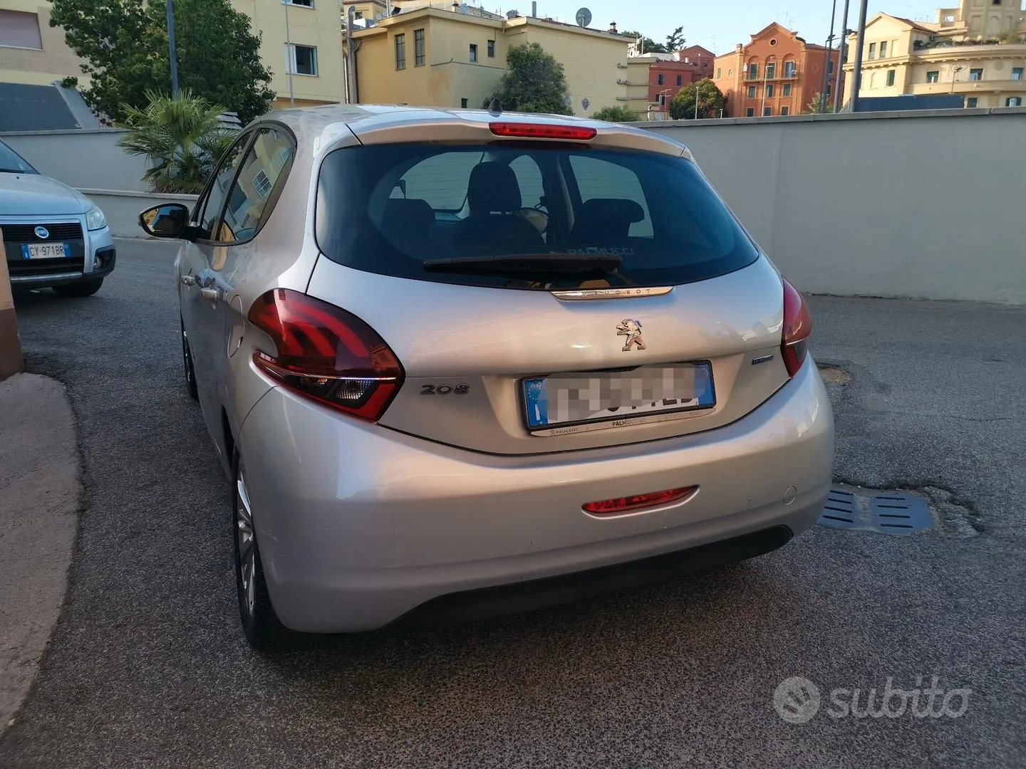 Peugeot 208 2017 photo 5