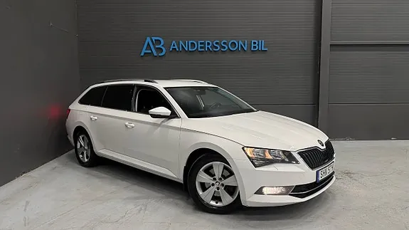 Skoda Superb 2019 photo 2