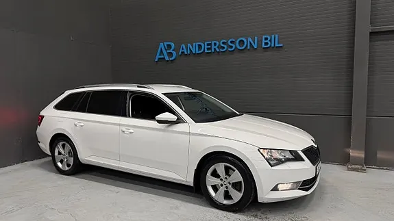 Skoda Superb 2019 photo 4