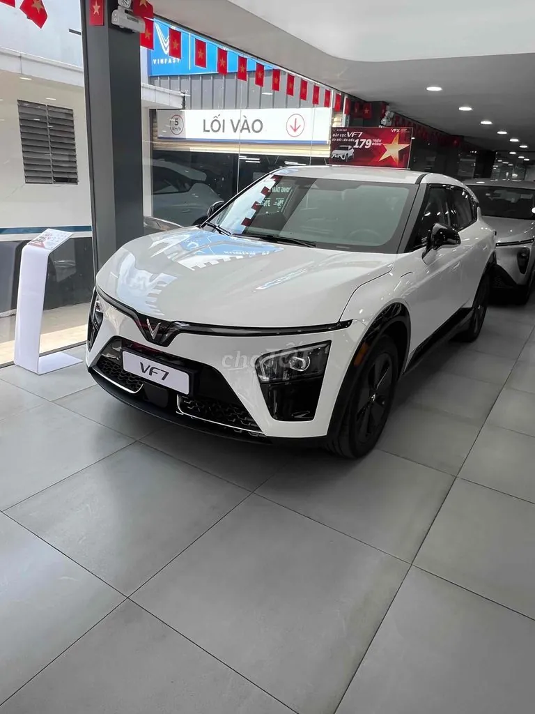 Vinfast Vf7