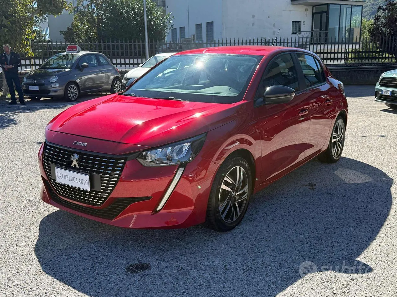 Peugeot 208 2023 photo 3